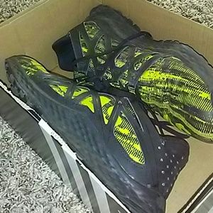 Adidas Vigor Bounce mens